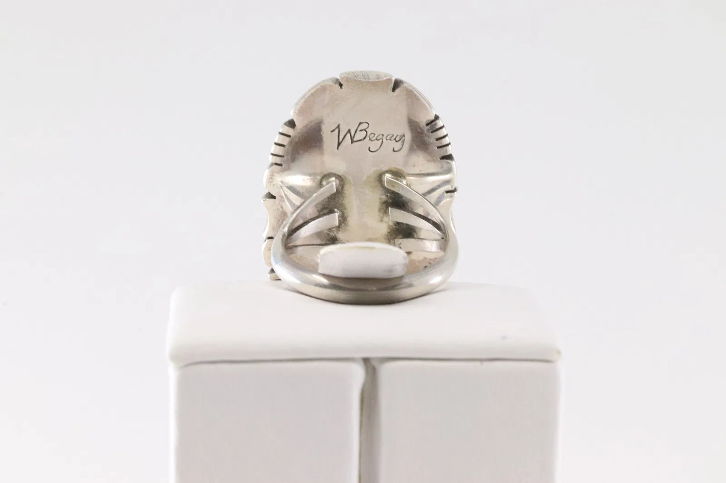 Kingman Turquoise Long Oval Statement ring by W Begay Ring size 6.5