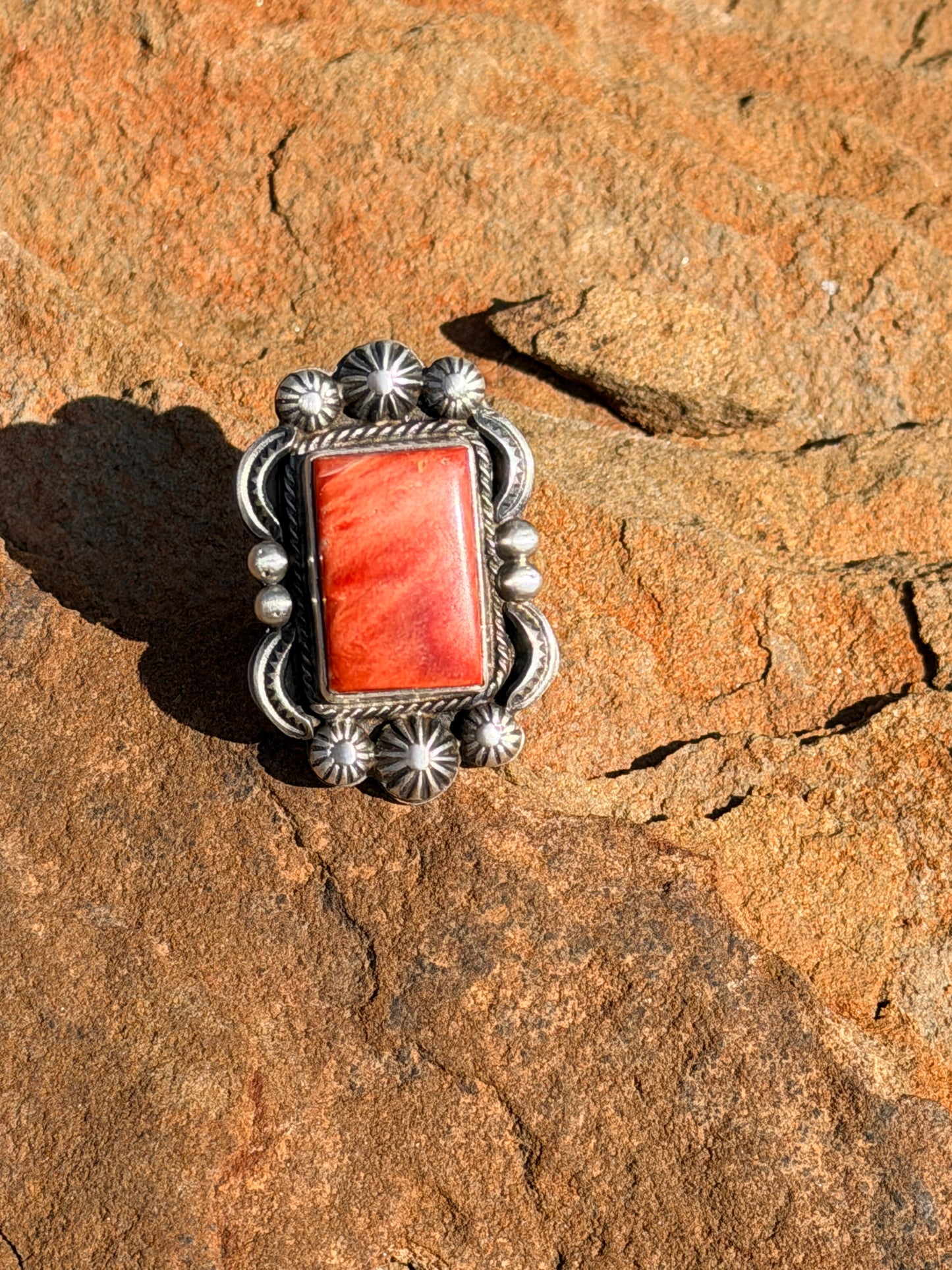 HANDCRAFTED STERLING SILVER & ORANGE SPINY RING Size 7