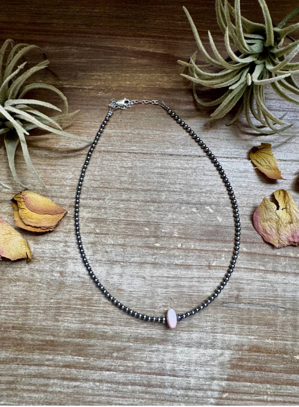 Sterling Silver Pearl Choker – Pink Conch Saucer Center – 14.5" + Extender