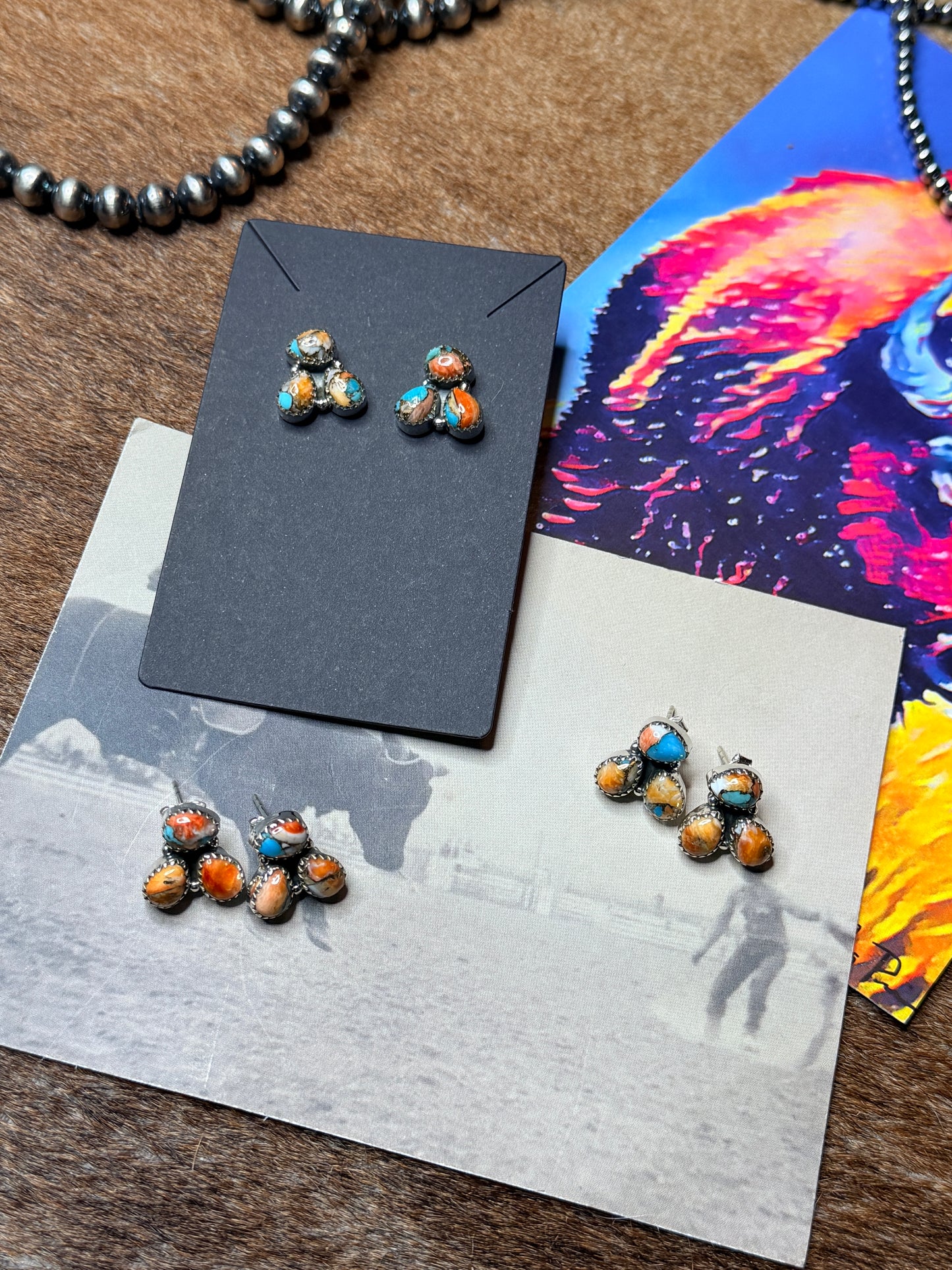 HANDMADE 3-STONE TURQUOISE & ORANGE MOJAVE CLUSTER STERLING SILVER STUD EARRINGS