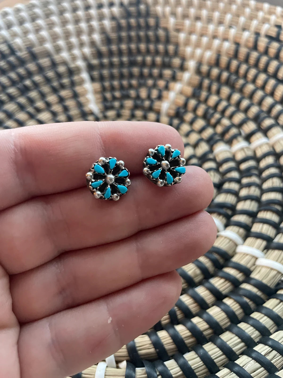 HANDCRAFTED STERLING SILVER & TURQUOISE FLOWER STUD EARRINGS