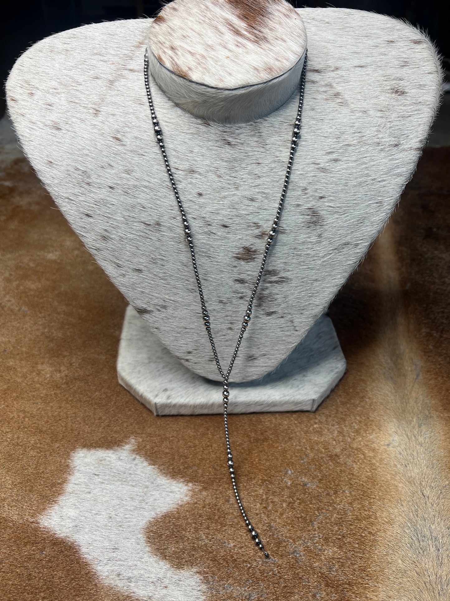 3-6mm Graduated Silver Pearl Lariat
Necklace 26"