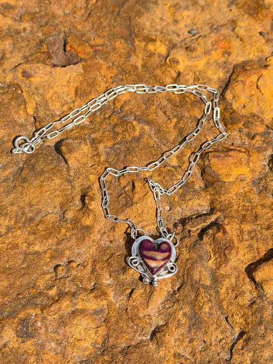 Navajo Sterling Purple Spiny Oyster Heart Pendant Necklace