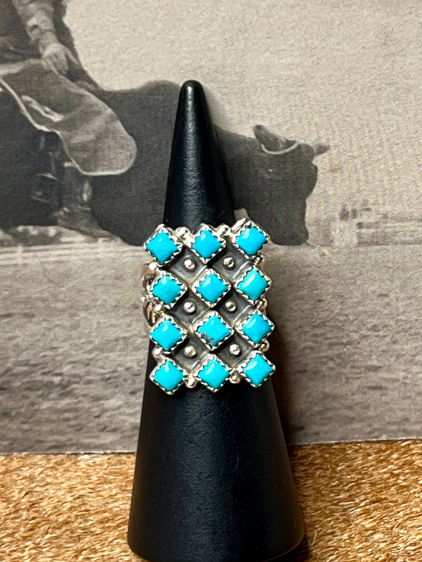 Native American 12 Kingman Turquoise Stones Ring size 7