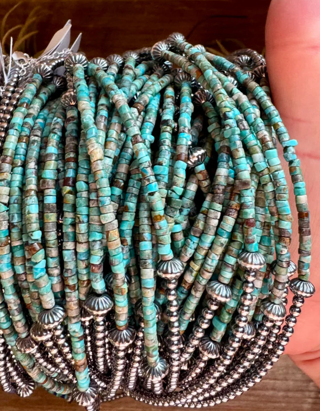 Blue-Green Turquoise Heishi Choker – 14"