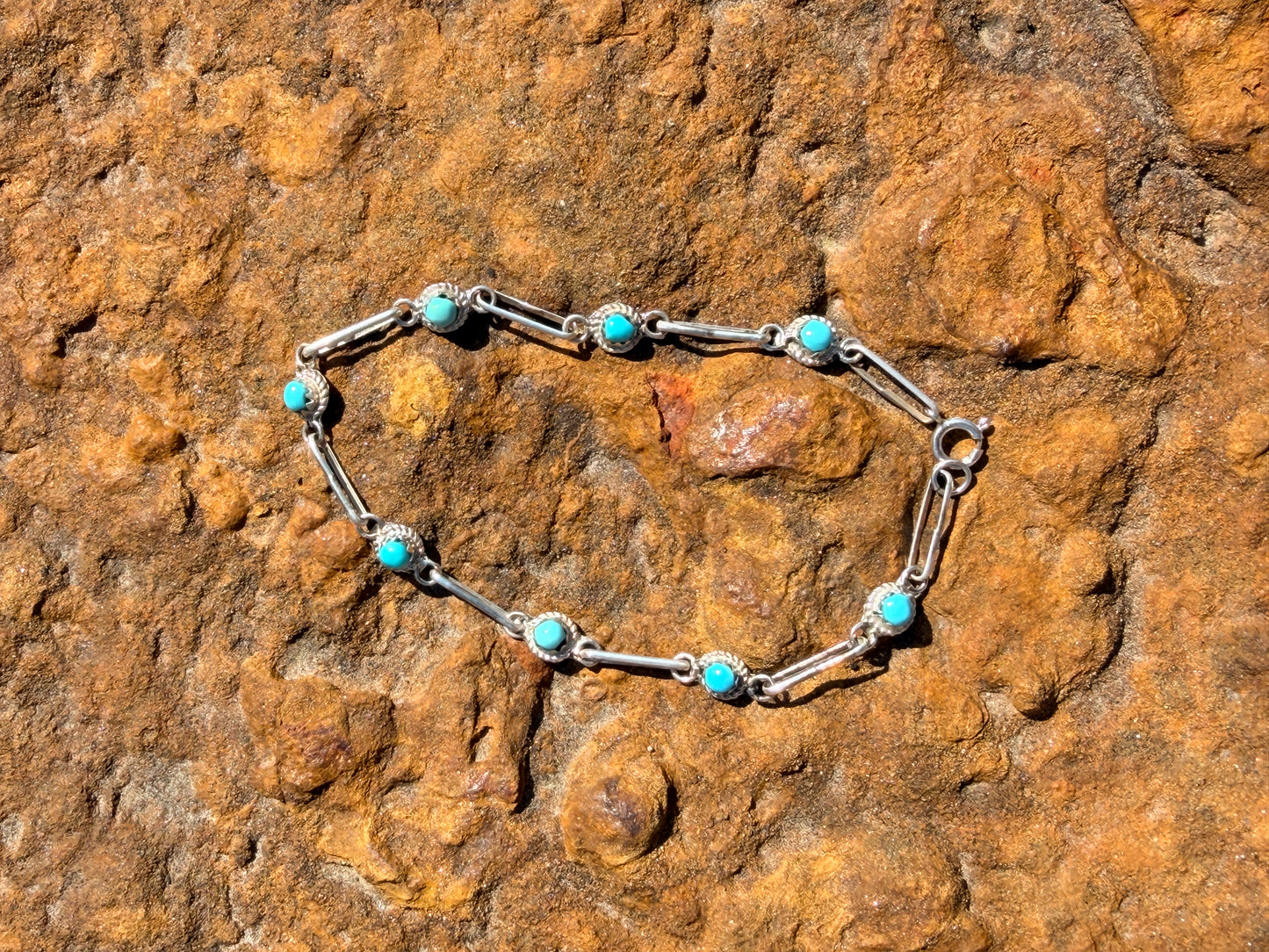 Paperclip Chain 8 Stone Bracelet 7.5” by Rosie Laweka
