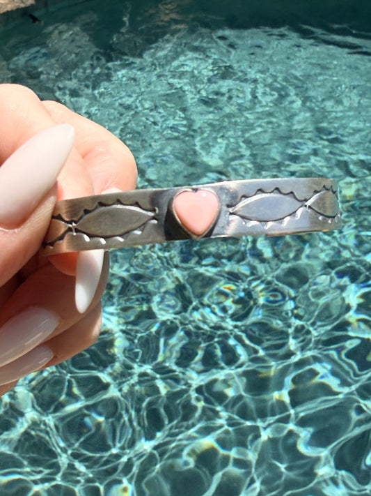 Native Made Sterling Silver and Queen Pink Conch Cuff 6.5-6.75” wrist