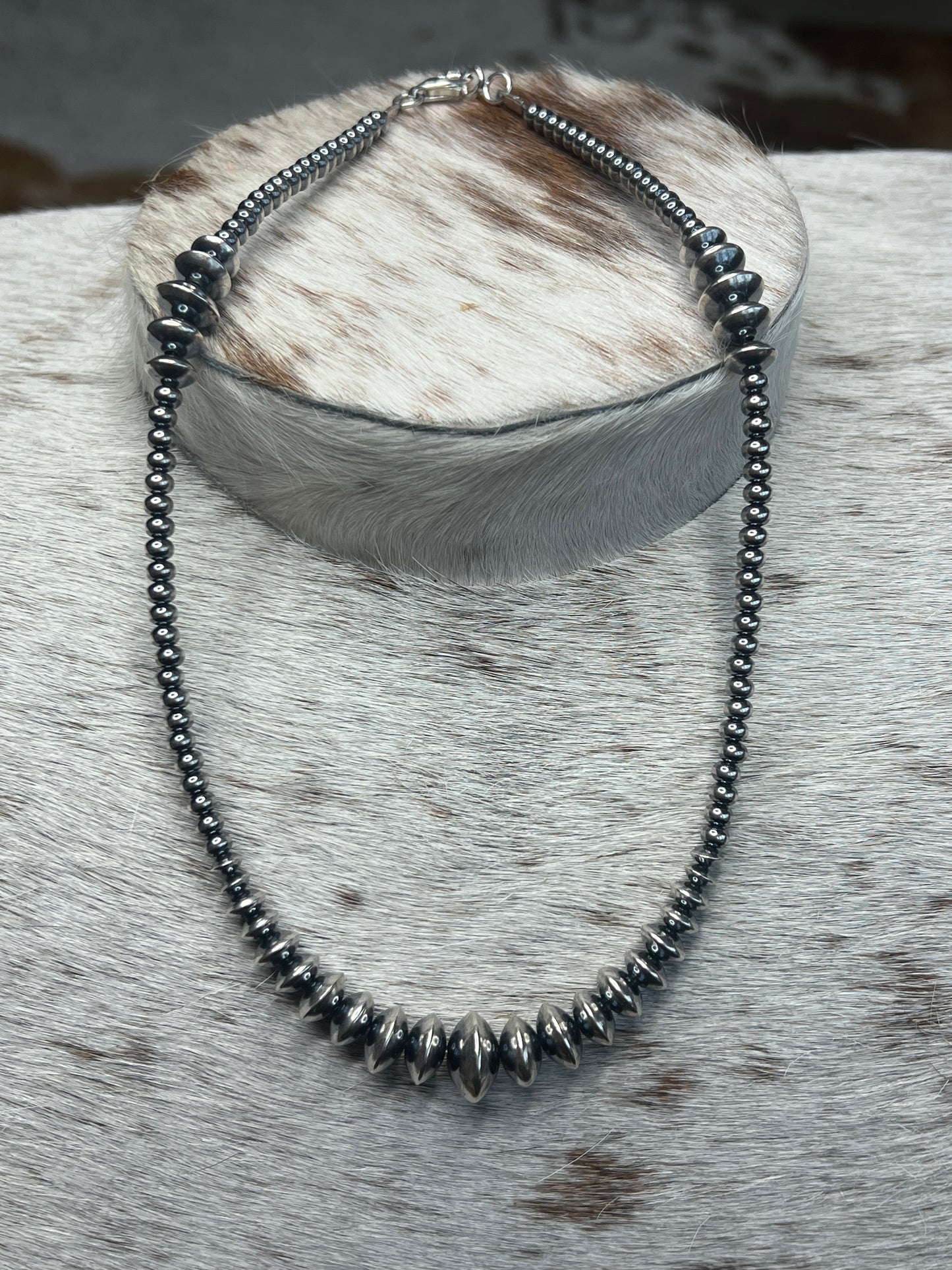 16” 4mm-12mm Rondelle/Saucer Bead Necklace