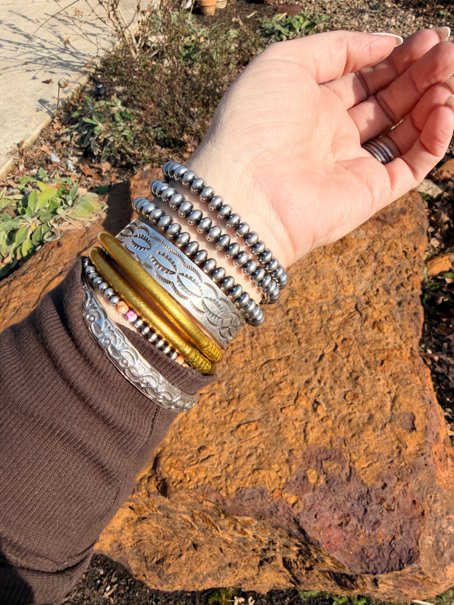 Navajo Pearl Stretch Apple Watch Band