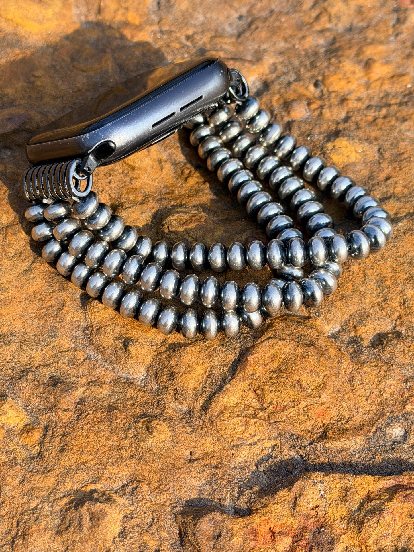 Navajo Pearl Stretch Apple Watch Band