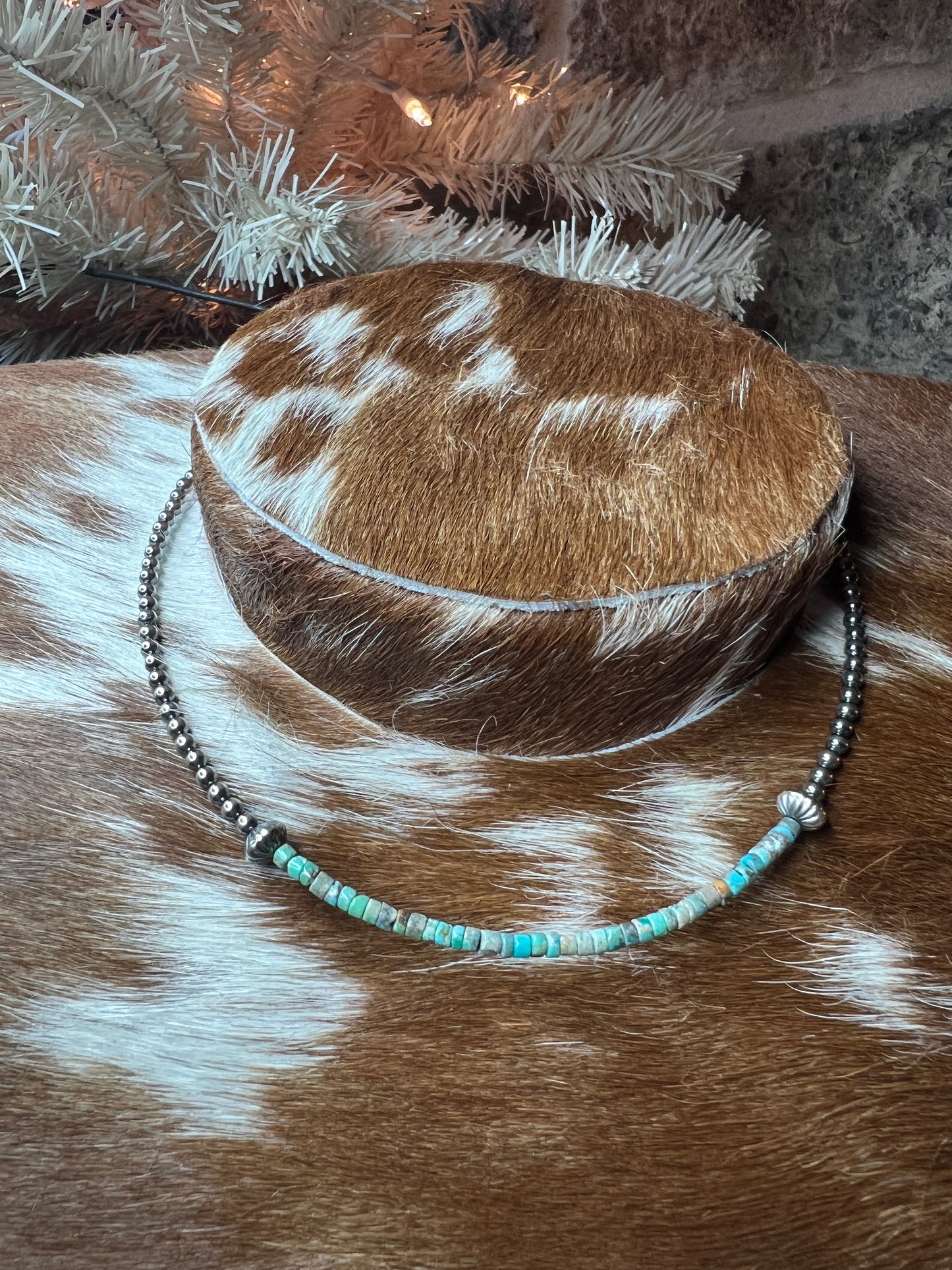 Blue-Green Turquoise Heishi Choker – 14"
