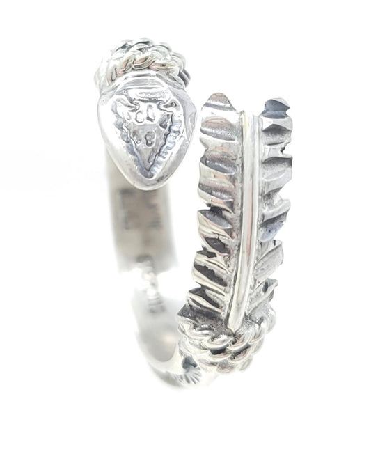 Delayne Reeves Adjustable Sterling Silver Triangle Wire Arrow Ring