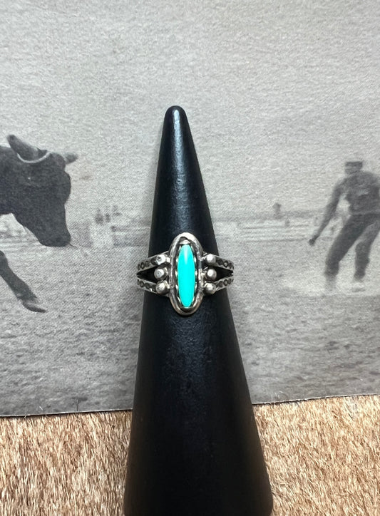 Oval Turquoise Ring size 5.5