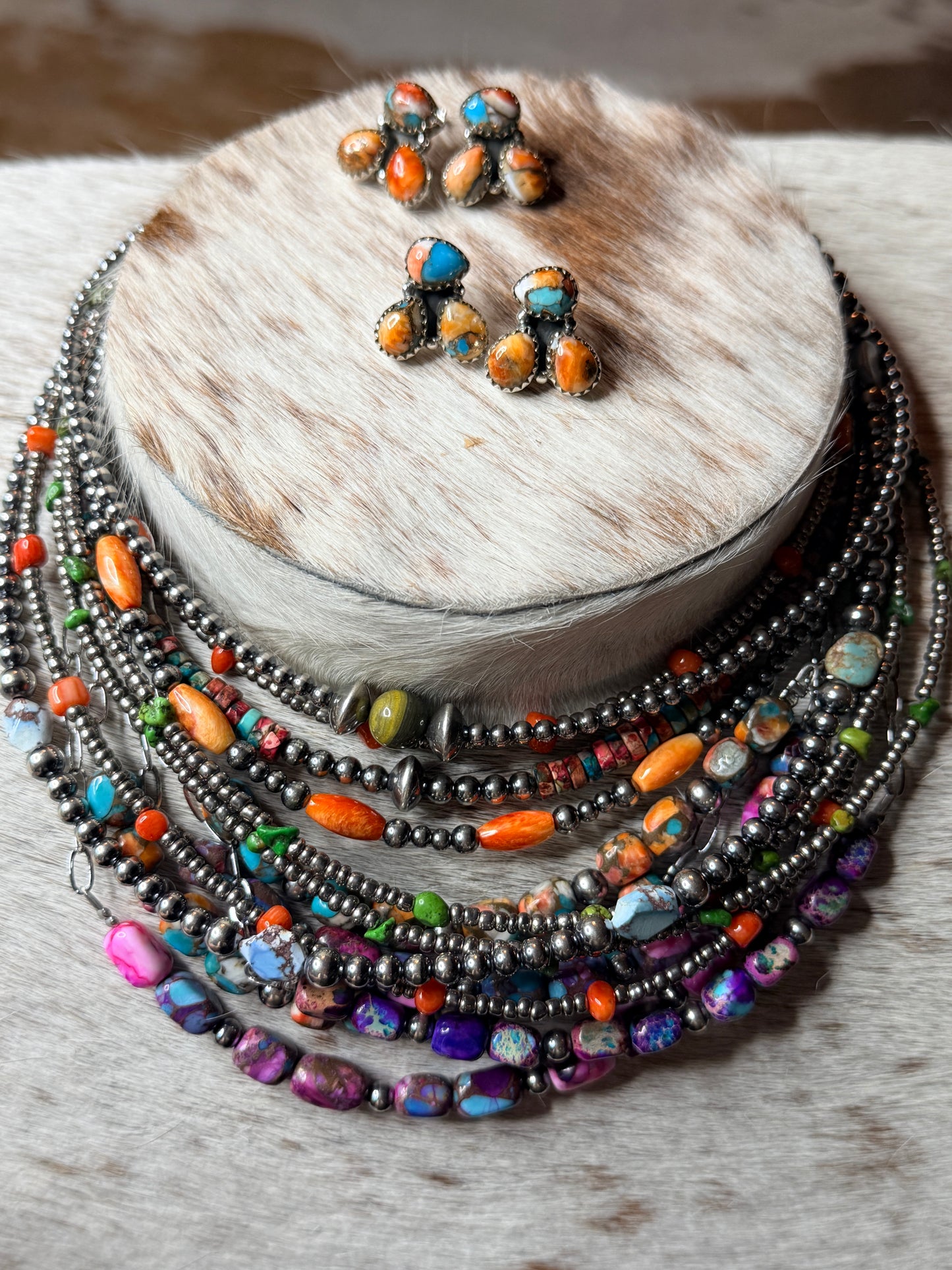 HANDMADE 3-STONE TURQUOISE & ORANGE MOJAVE CLUSTER STERLING SILVER STUD EARRINGS