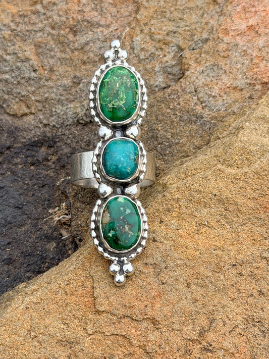 Authentic Native American Navajo Sterling Silver Sonora Gold 3 Stone Ring